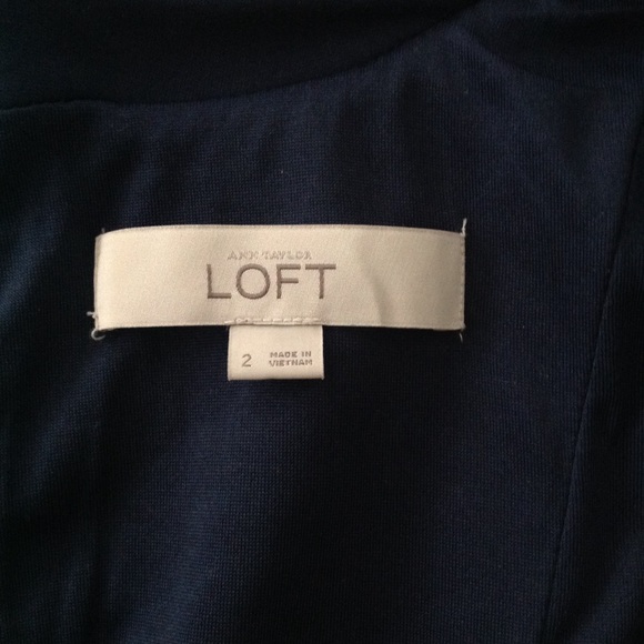 Navy Ann Taylor Loft sleeveless dress. - Picture 5 of 8